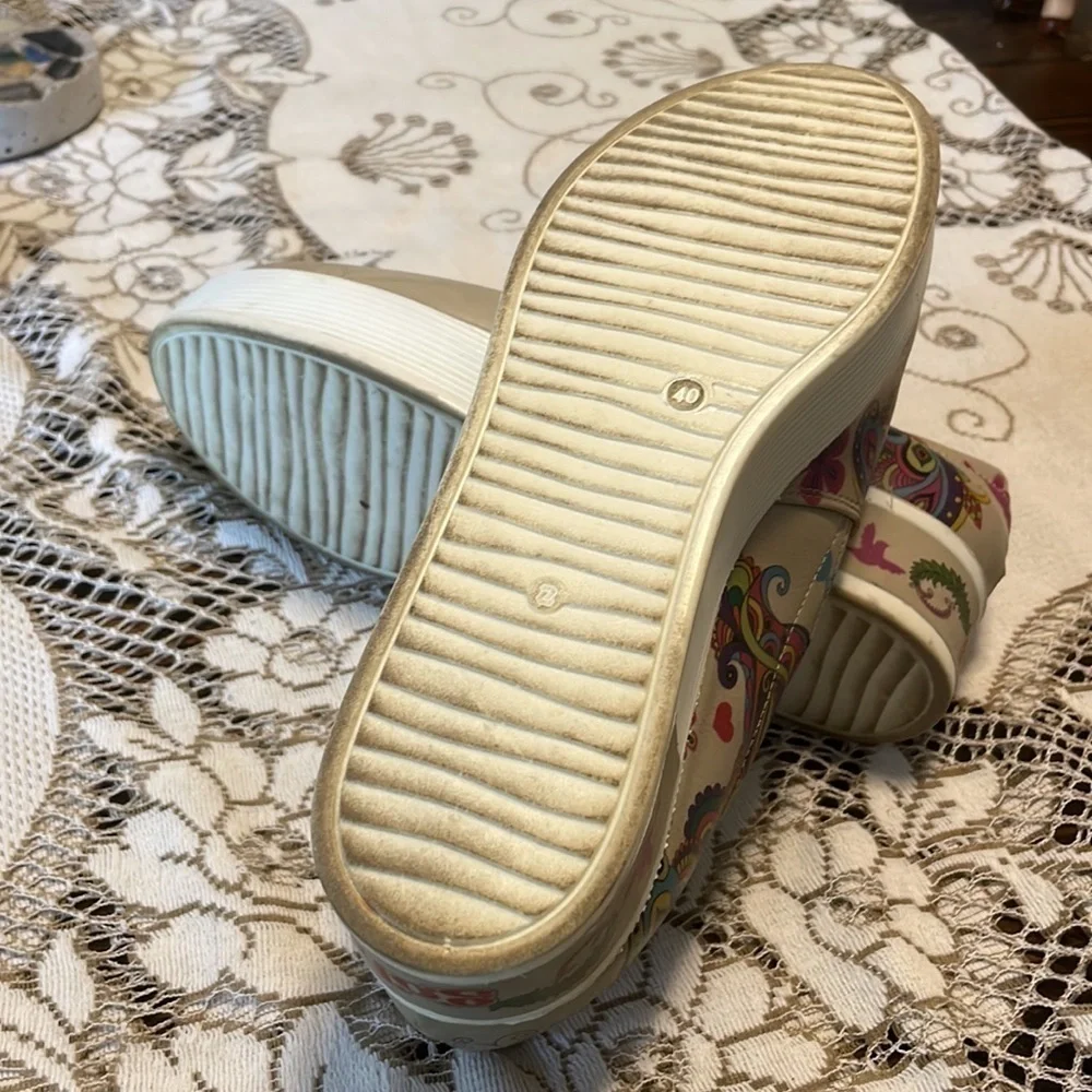 💐HOST Pick💐 Goby Taupe Butterfly Platform Shoes Size 40 - Picture 6 of 6